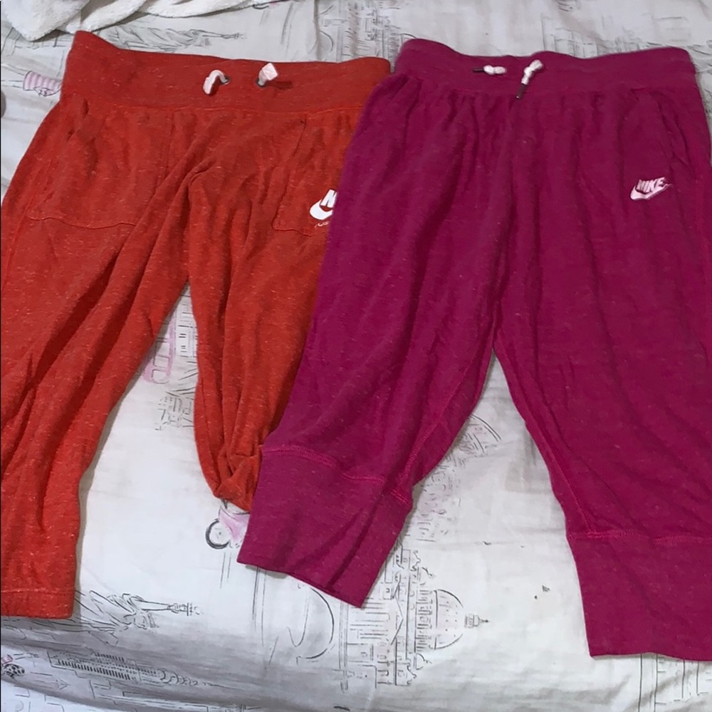 Bundle of Girls Nike Crop Sweats